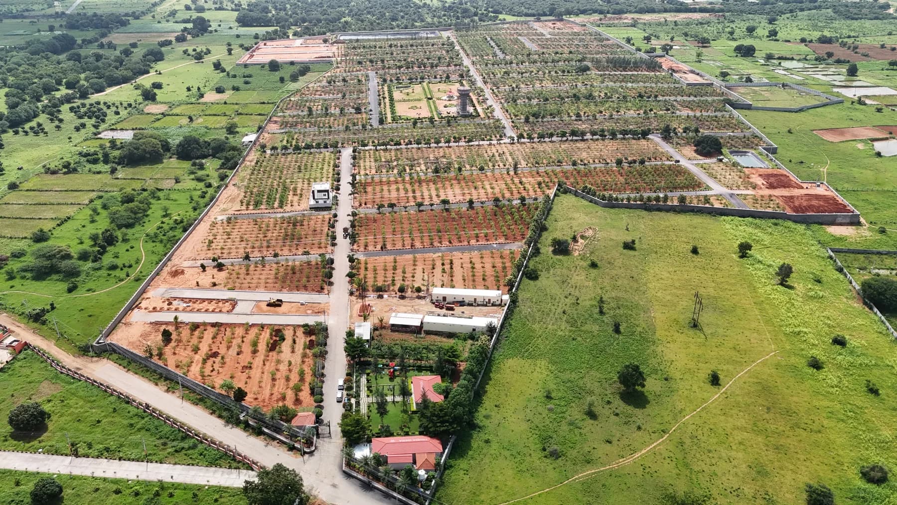 Aerial plotted community view