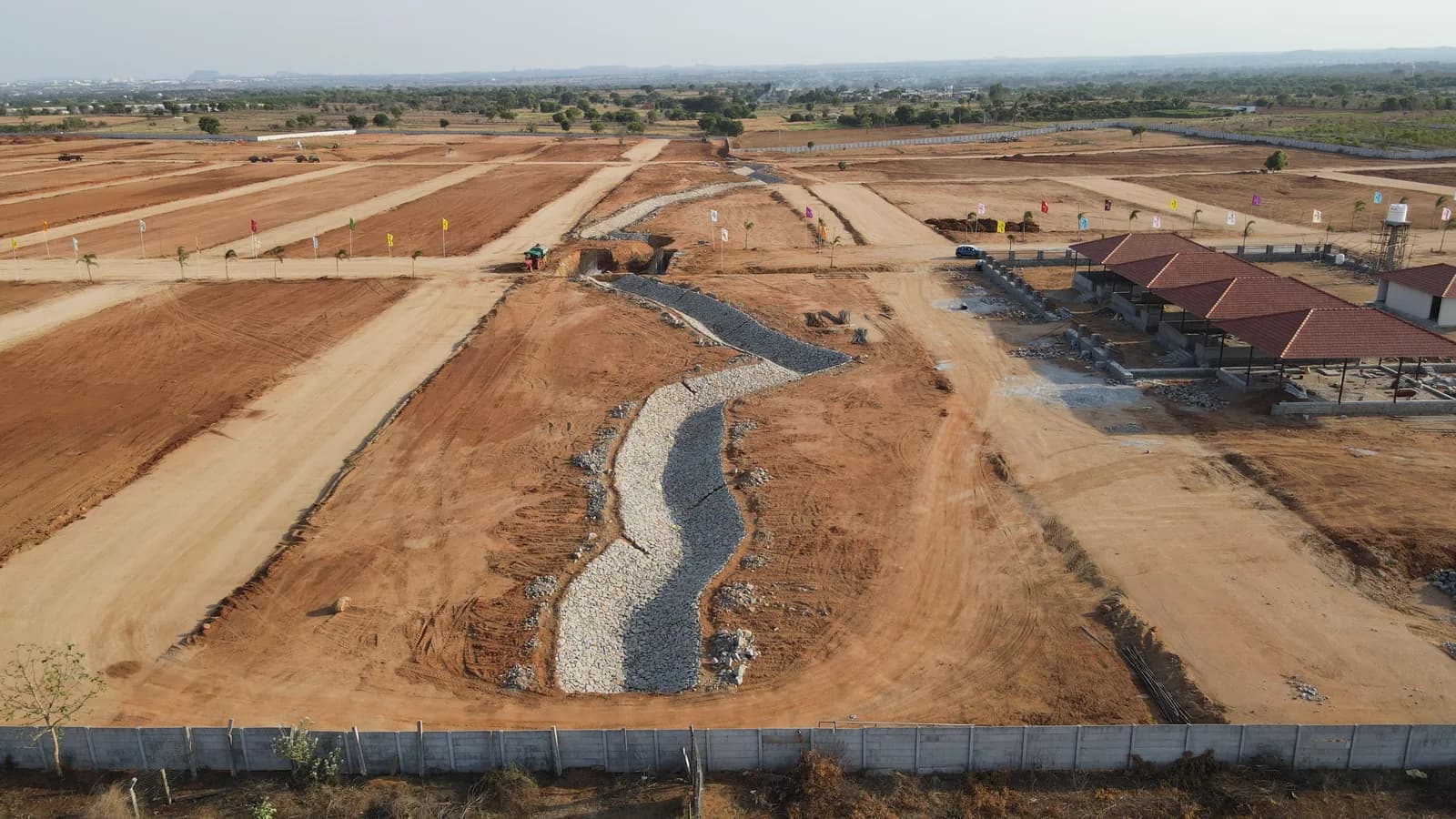 Aerial layout and approach road